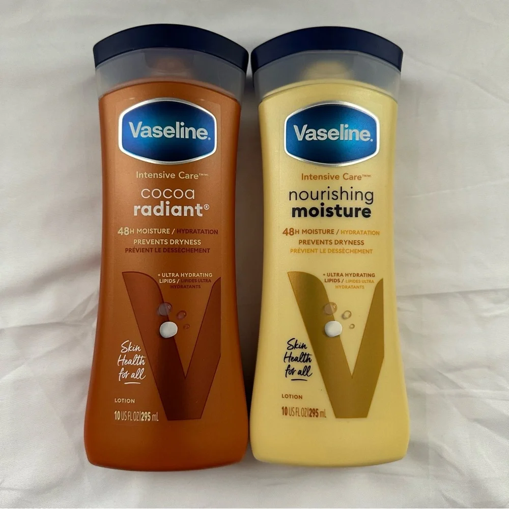 Vaseline Lotion Set of 2 Nourishing Moisture & Cocoa Radiant 10 oz Each New